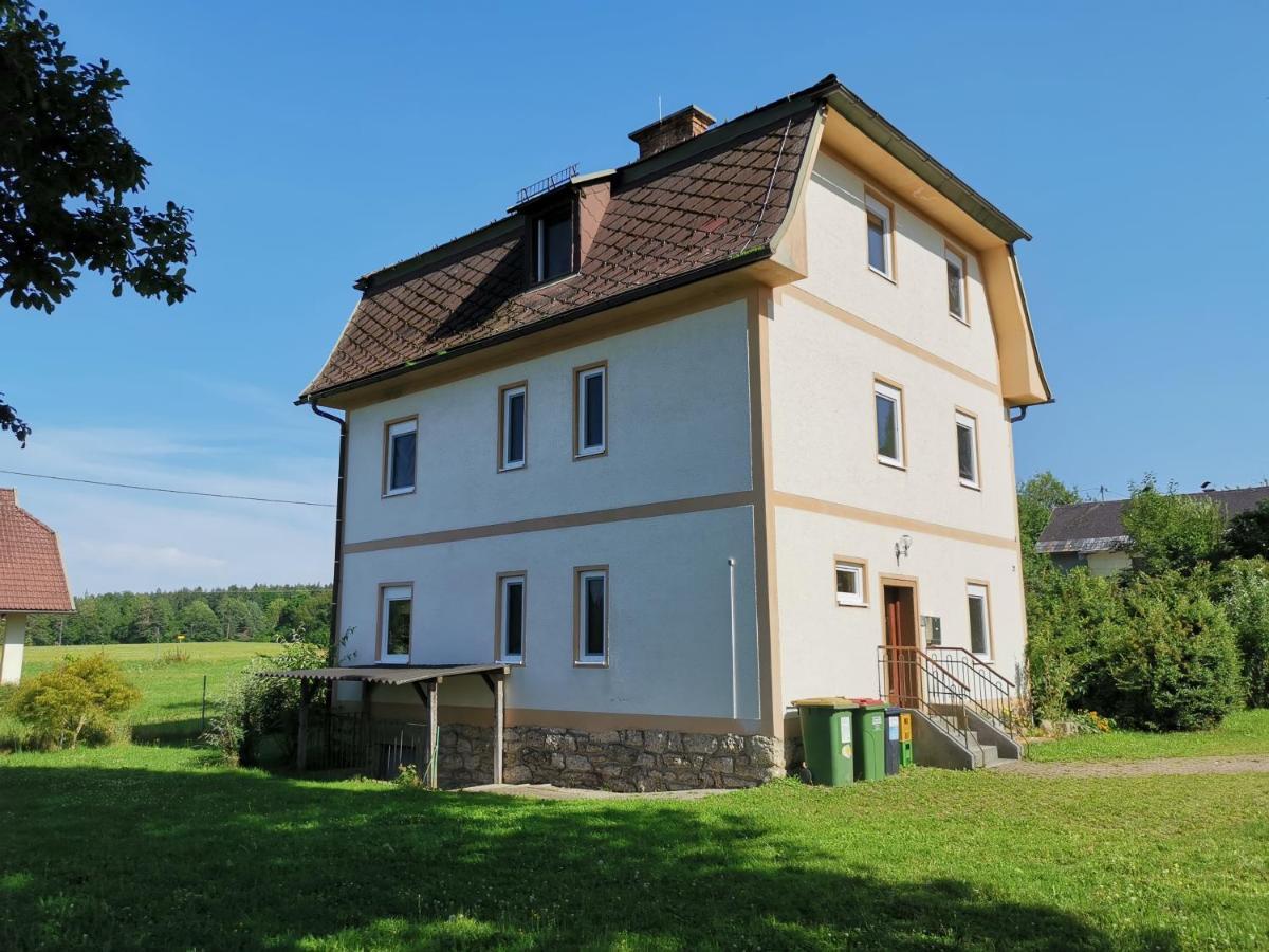 Bungalow & Apartments "Am Deber" Velden - Augsdorf Velden am Wörthersee Exterior foto